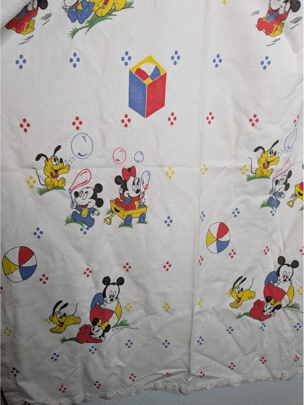 Vintage 1984 Disney Baby Mickey Minnie Pluto White Crib Blanket